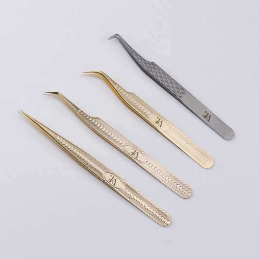 Stunning Silver | 90 Degree Volume Tweezer