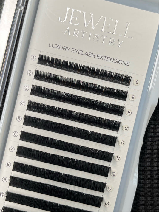 Classic Lashes | 0.15 Individual Tray